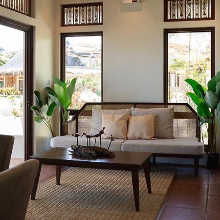 Costa Celine Beach Resort Kinablangan 外观 照片