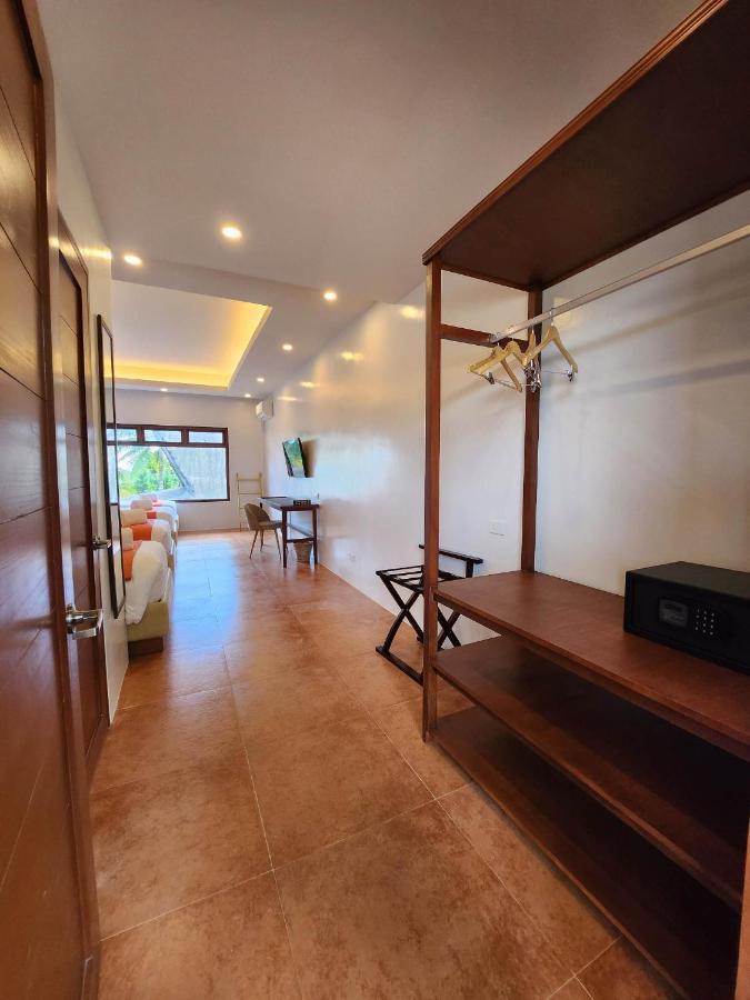 Costa Celine Beach Resort Kinablangan 外观 照片