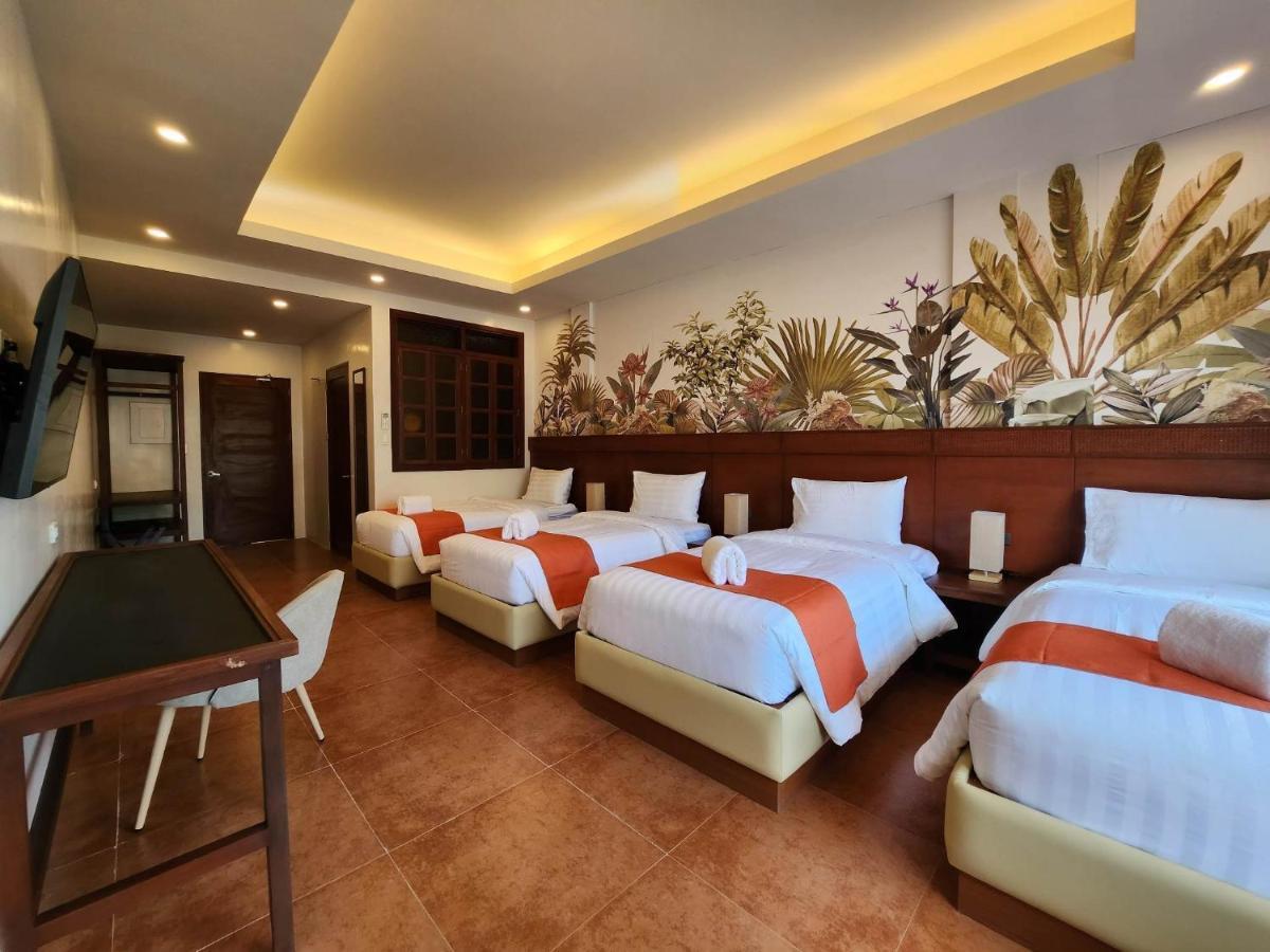 Costa Celine Beach Resort Kinablangan 外观 照片