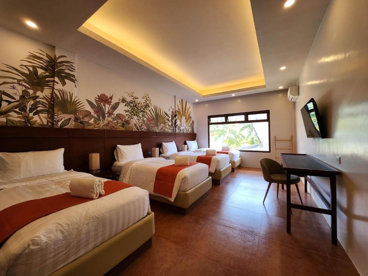 Costa Celine Beach Resort Kinablangan 外观 照片